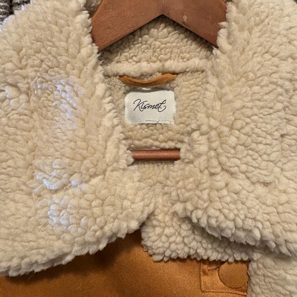 Kismet Cream and Tan Shearling Jacket - Picture 5 of 5